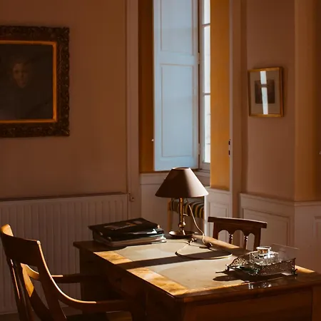 Nyaraló Chateau Chevreuil *